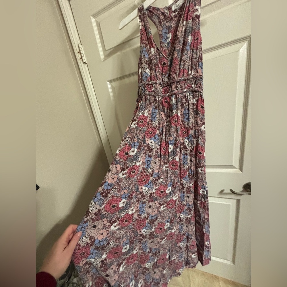 Women’s pink floral dress